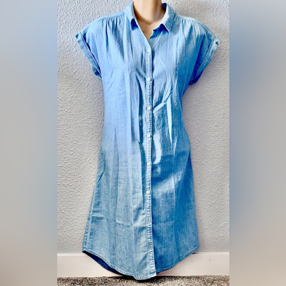 Old Navy (XS) Blue Denim Button-Up Women's Dress!👗